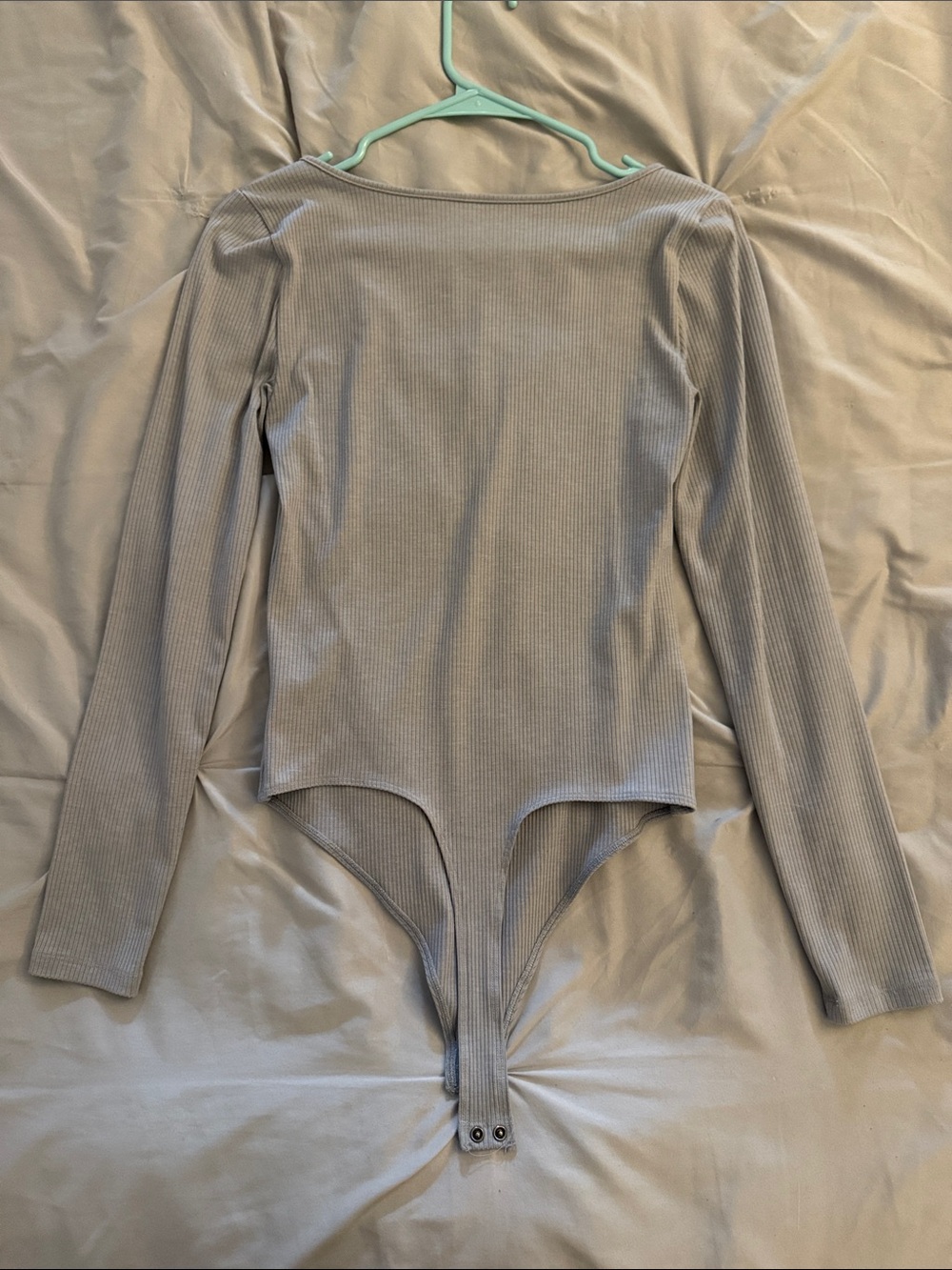 American Eagle Outfitters Gray Ribbed Long-Sleeve Henley Bodysuit - Picture 3 of 3